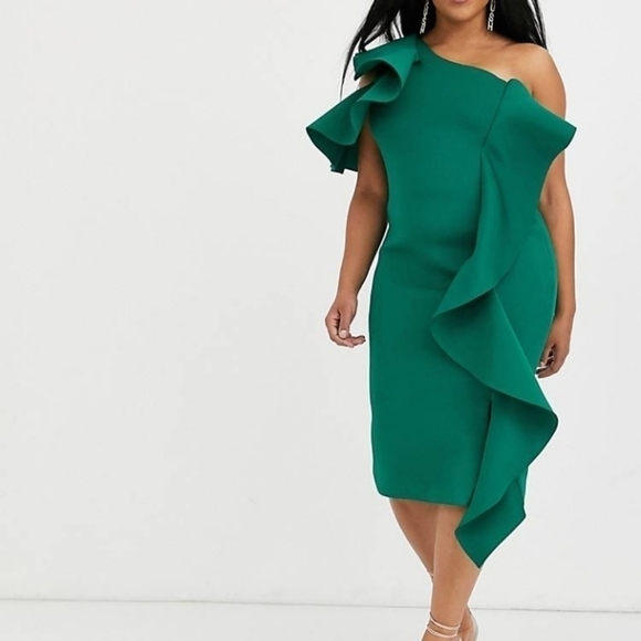 LAVISH Alice plus cold shoulder dress - Picture 1 of 9